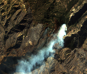 福衛五號調校有成  美南加州野火起火點清晰可見