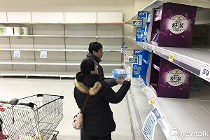 衛生紙漲價引發搶購潮 造紙業：這波漲價未十足反應成本