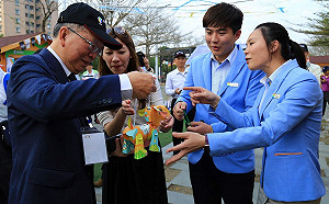 連續20年贊助主燈！中華電信推行動支付搶商機