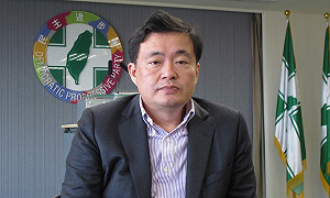 洪耀福：侯友宜應該征戰南部  選輸也是英雄