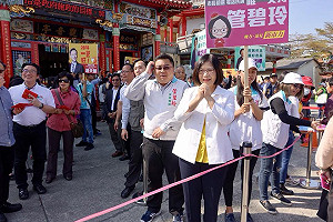 百位里長助聲勢　管碧玲：這場選舉志在必得！