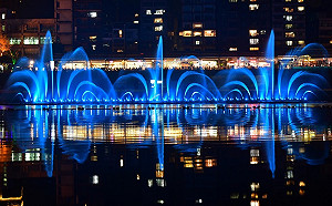 超美國際級水舞在碧潭！3/9全新面貌登場(影)