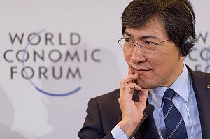 文在寅準接班人驚爆性侵女秘書4次  道歉退選