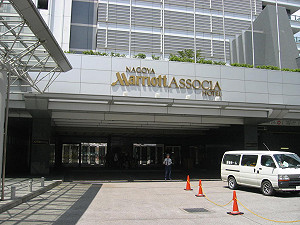 按讚藏獨遭開除 萬豪小編 : 完全不知甚麼狀況 !