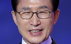 南韓總統下場都不好 李明博接受貪腐調查