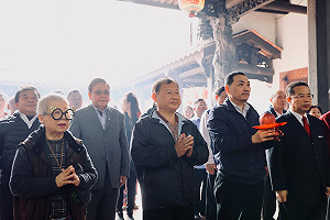 第一天跑初選行程 侯友宜: 藉助關公正氣向前行