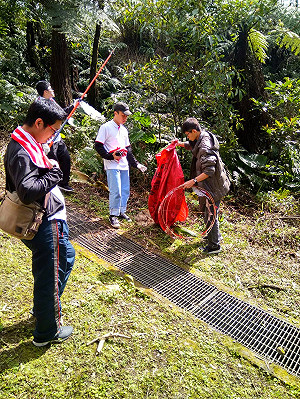讓平溪乾淨溜溜！百名志工整理4條山林道路