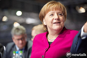 誓言推行電動車  德國總理：2030年前要設100萬個充電站