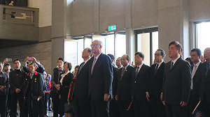 馬英九吳敦義向國父致敬　吳未回應「吳習會」