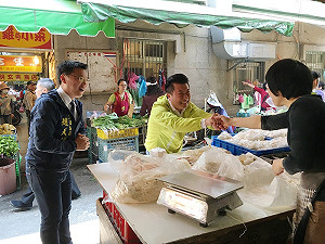 高雄立委趙天麟跨區新北中和 挺張志豪選議員