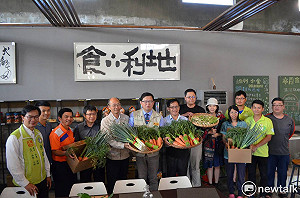 農委會副主委訪視地利小食　肯定開創蘆筍新價值