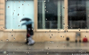 下午鋒面近降雨增  西半部擴散條件差