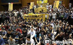 回首318學運七週年  王丹:「民主」界定了台灣未來發展方向