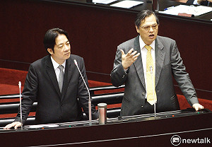 曾赴京與密談？陳明通：陳主委無法回答陳教授的問題