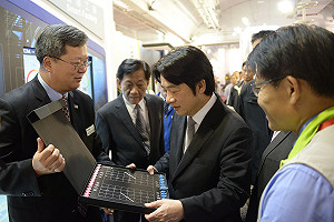 賴揆：號召企業投資台灣 盼自動化機械產業10年產值2兆