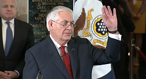 提勒森告別演說沒謝川普  虧華府是小器城市