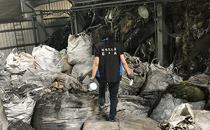 超噁4千公噸廢五金堆廠房  不法業者獲利3千多萬