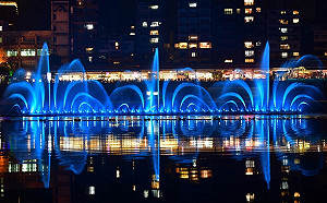 哆啦A夢＋麥可都加入！碧潭水舞推新曲4/1登場（影）