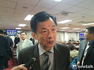 同婚要修民法或立專法？ 邱太三：徵詢各團體中