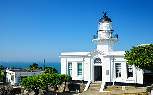 看燈塔＋逛星空隧道 旗津這樣玩超文青