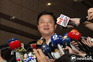 批民進黨政策「是在哈囉」 周錫瑋: 沒有口罩進口就好啦