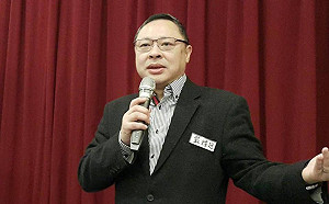 三子戴耀廷被中國視為「亂港搞手」  親中建制派何君堯威脅:撥亂反正
