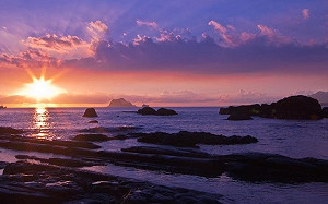 嚐海鮮＋賞海景＋拍美照  到龜吼漁港3個願望1次滿足！