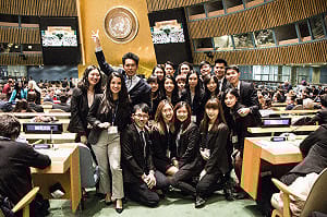 政大外交代表團赴紐約參加模聯會議　獲「卓越代表團獎」