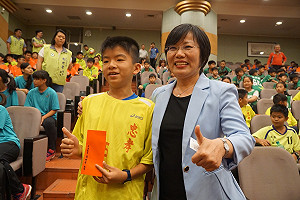 足球旋風在高雄  劉世芳：望台足球進世界百大