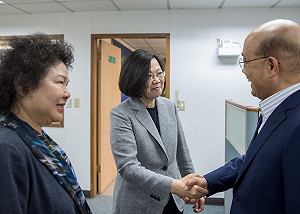 無法遵守不選第三次承諾  蘇貞昌：深深致歉！