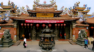 樂成宮媽祖遶境開始 林佳龍恭迎出巡