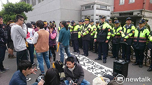 至總統府抗議 大觀自救會：蔡英文不應一時敷衍