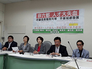 非直轄市公務員職等矮一截？立委籲考試院重視基層需求