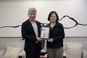 何宗勳側記》環團與小英相見歡 驚訝官邸的樸素與典雅