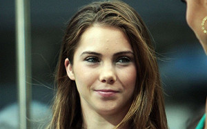 美狼醫性侵倖存者 年度體壇盛會獲頒勇氣獎