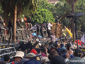 反軍改攻擊記者 衛星公會譴責暴力