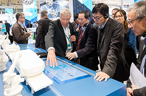 參訪西門子等大廠 陳其邁：推動工業4.0加入高雄產業轉