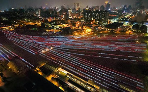 2萬尺發光地景誕生！駁二新夜景絢爛登場