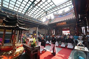 萬和宮慶賀媽祖誕辰活動登場  臉書直播三獻禮祭典