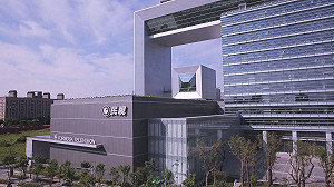 TBC停播民視新聞  學者：短空長多