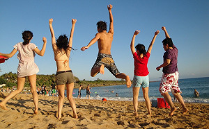 夏日戲水用衛生棉條OK？食藥署：用對方法很重要