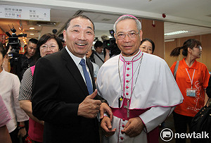 耕莘醫院35周年院慶 侯友宜感恩醫護不分藍綠