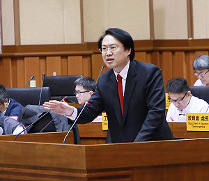 對深澳電廠何立場? 林右昌 : 反對任何傷害基隆方案