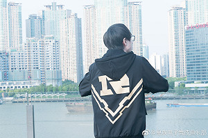 英雄聯盟季中賽》差點無法出國比賽？RNG驚險解決簽證問題