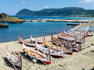 快訊》龍舟挑戰太平洋黑潮 不敵風浪翻覆22人落海