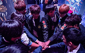 英雄聯盟季中賽》關鍵戰役！閃電狼能否小組第一就看今天