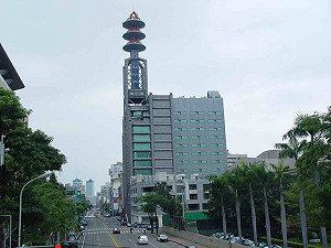 應付499中華電信員工超時 中市府開罰102萬