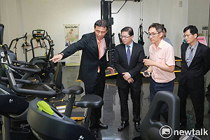 促進投資招商，市府挖掘隱身巷弄冠軍企業