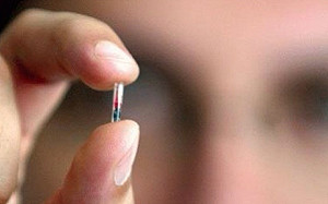 3C生活新體驗》人體植晶片OK？醫師：手術風險低 但有排斥可能