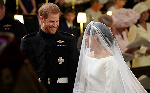 重量級賓客齊祝福！哈利梅根正式成為夫妻